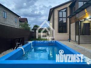 Дом 200м², 2-этажный, посуточно,