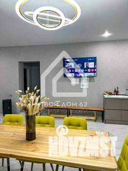 Дом 200м², 2-этажный, посуточно,