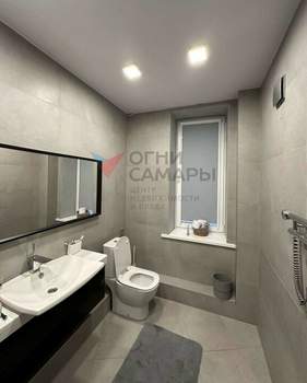 Дом 200м², 3-этажный, на длительный срок,