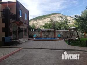 Дом 200м², 2-этажный, посуточно,