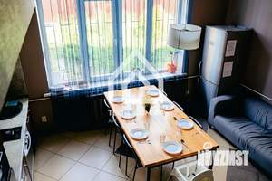 Дом 170м², 2-этажный, посуточно,