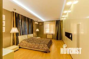 Дом 300м², 2-этажный, на длительный срок,