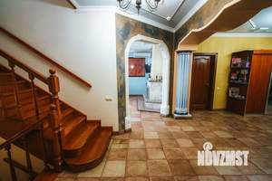 Дом 320м², 1-этажный, посуточно,