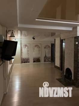 Дом 250м², 2-этажный, посуточно,