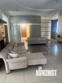 Дом 360м², 2-этажный, посуточно,