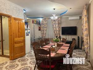 Дом 240м², 3-этажный, посуточно,