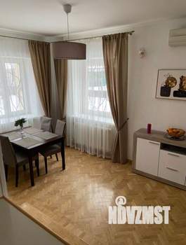 Коттедж 350м², 3-этажный, на длительный срок,