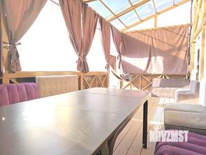 Дом 200м², 2-этажный, посуточно,