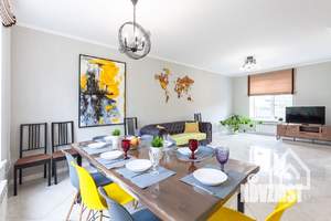 Дом 180м², 3-этажный, посуточно,