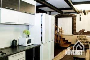 Дом 300м², 3-этажный, посуточно,