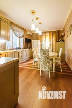 Дом 300м², 2-этажный, на длительный срок,