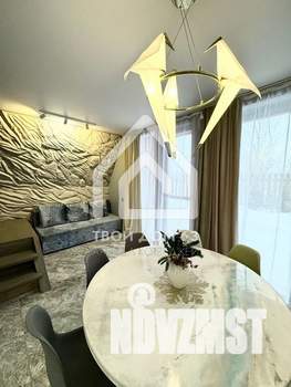 Дом 100м², 2-этажный, посуточно,