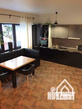 Дом 260м², 3-этажный, посуточно,