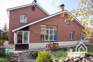 Дом 170м², 2-этажный, посуточно,