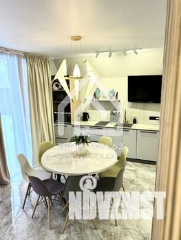 Дом 100м², 2-этажный, посуточно,