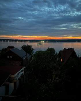 Дом 70м², 2-этажный, участок 10 сот.