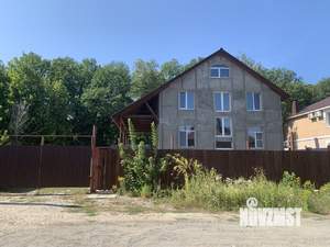 Коттедж 330м², 3-этажный, участок 13 сот.