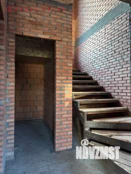 Дом 140м², 2-этажный, участок 5 сот.