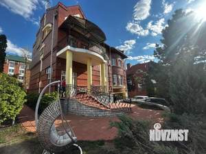 Коттедж 514м², 3-этажный, участок 10 сот.