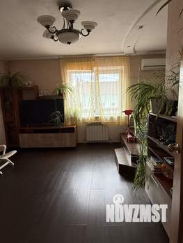 Дом 134м², 3-этажный, участок 6 сот.