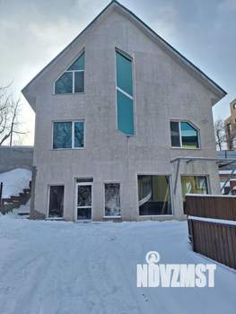 Коттедж 300м², 3-этажный, участок 7 сот.