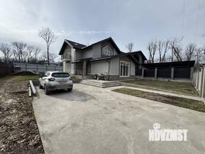 Дом 162м², 2-этажный, участок 10 сот.