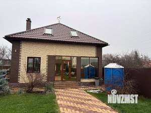 Дом 440м², 2-этажный, участок 6 сот.