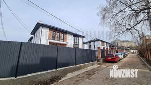 Коттедж 179м², 2-этажный, участок 5 сот.