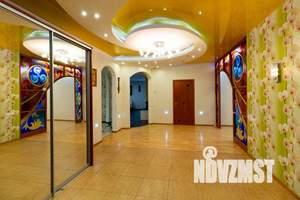 Коттедж 692м², 3-этажный, участок 9 сот.