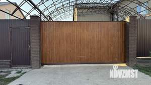 Дом 227м², 2-этажный, участок 8 сот.