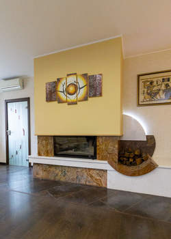 Дом 692м², 3-этажный, участок 9 сот.