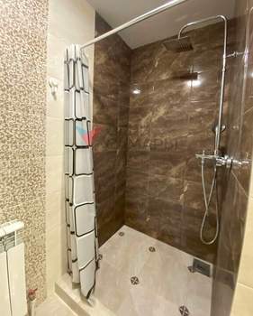 Дом 306м², 3-этажный, участок 7 сот.