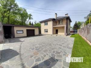 Дом 200м², 2-этажный, участок 7 сот.