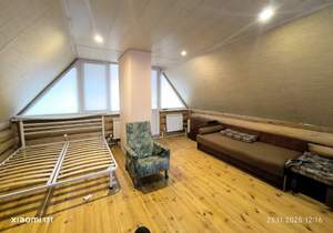 Дом 280м², 3-этажный, участок 6 сот.