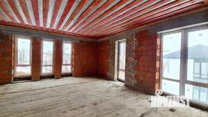 Коттедж 179м², 2-этажный, участок 5 сот.