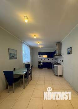 Дом 385м², 3-этажный, участок 5 сот.