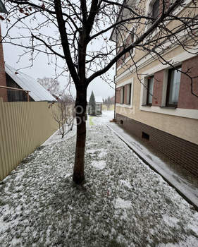 Дом 421м², 4-этажный, участок 8 сот.