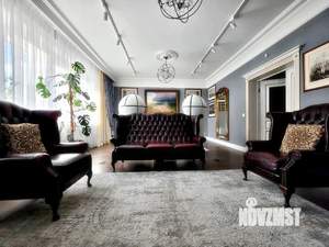 Таунхаус 324м², 3-этажный, участок 2 сот.