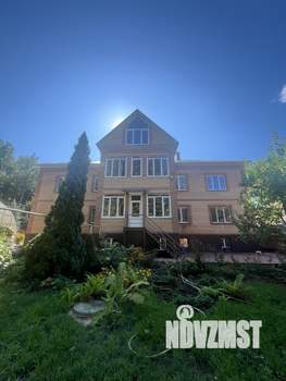 Коттедж 700м², 2-этажный, участок 20 сот.