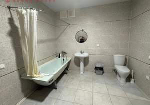 Дом 251м², 2-этажный, участок 10 сот.