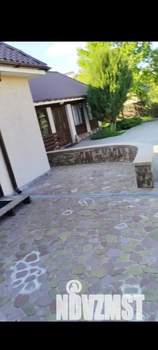 Коттедж 350м², 2-этажный, участок 13 сот.