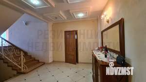 Коттедж 467м², 3-этажный, участок 4 сот.