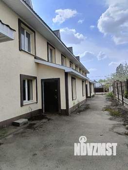 Таунхаус 160м², 3-этажный, участок 3 сот.