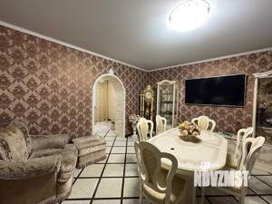 Дом 440м², 2-этажный, участок 6 сот.