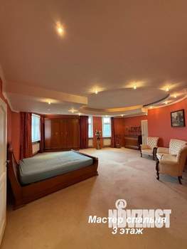 Дом 900м², 5-этажный, участок 5 сот.