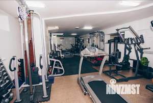 Коттедж 690м², 3-этажный, участок 20 сот.