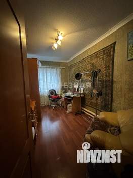 Коттедж 181м², 2-этажный, участок 7 сот.