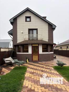 Дом 440м², 2-этажный, участок 6 сот.