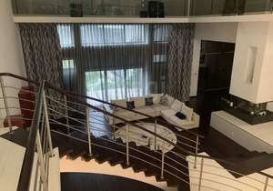 Дом 600м², 2-этажный, участок 33 сот.