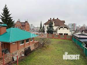 Дом 581м², 3-этажный, участок 12 сот.